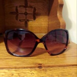 PANAMA JACK Stylish Tortoiseshell Sunglasses